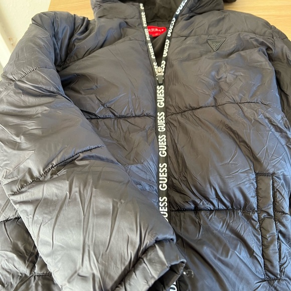 GUESS Black Puffer Jacket - Picture 4 of 8